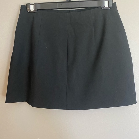 NWT Zara Skirt / Skort Mini Pleated Size S - Picture 4 of 6